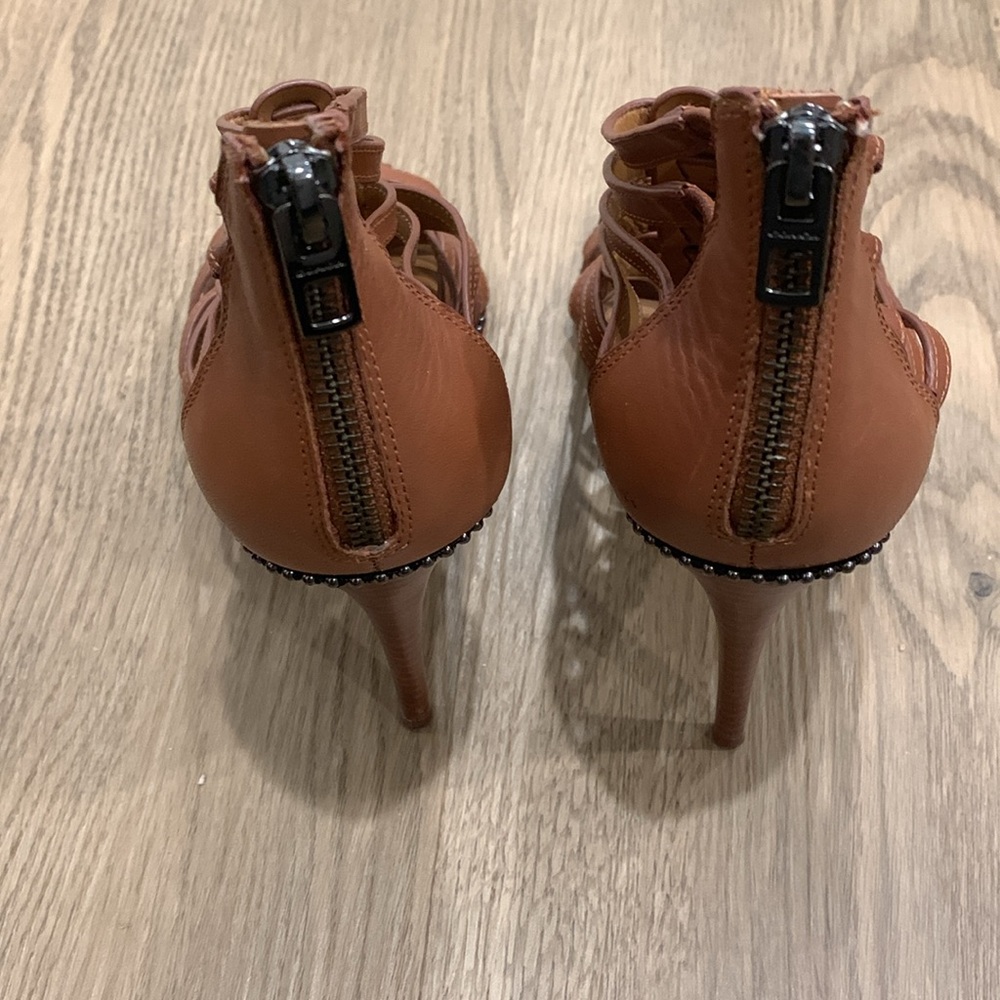 EUC Coach Kia Cognac Gladiator high heel leather sandals size 8.5 - Picture 3 of 6